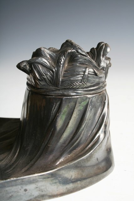 Kaiser White-Metal Hunting-Dog Inkwell - 5