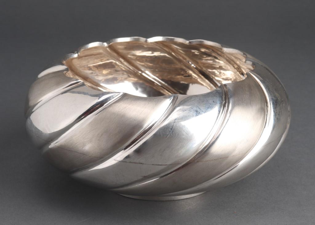 Salegman Modern Silver Serving Bowl (1 of 4)