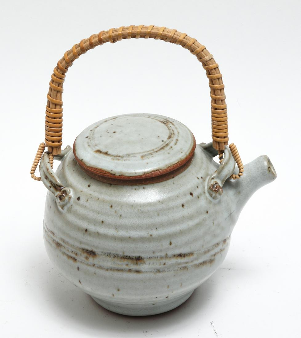 Studio Ceramic Tea Pot (1 of 2)