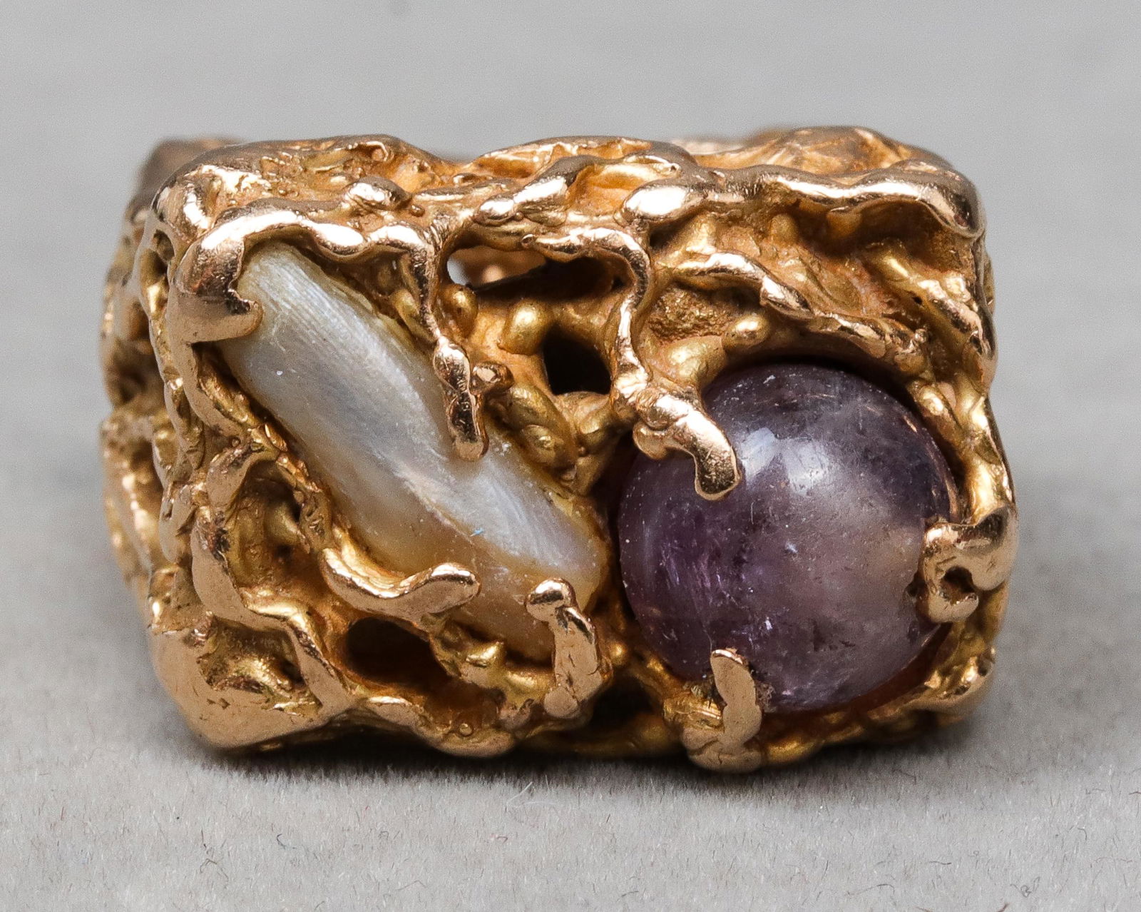 Vintage 14K Yellow Gold Amethyst & Pearl Ring (1 of 6)