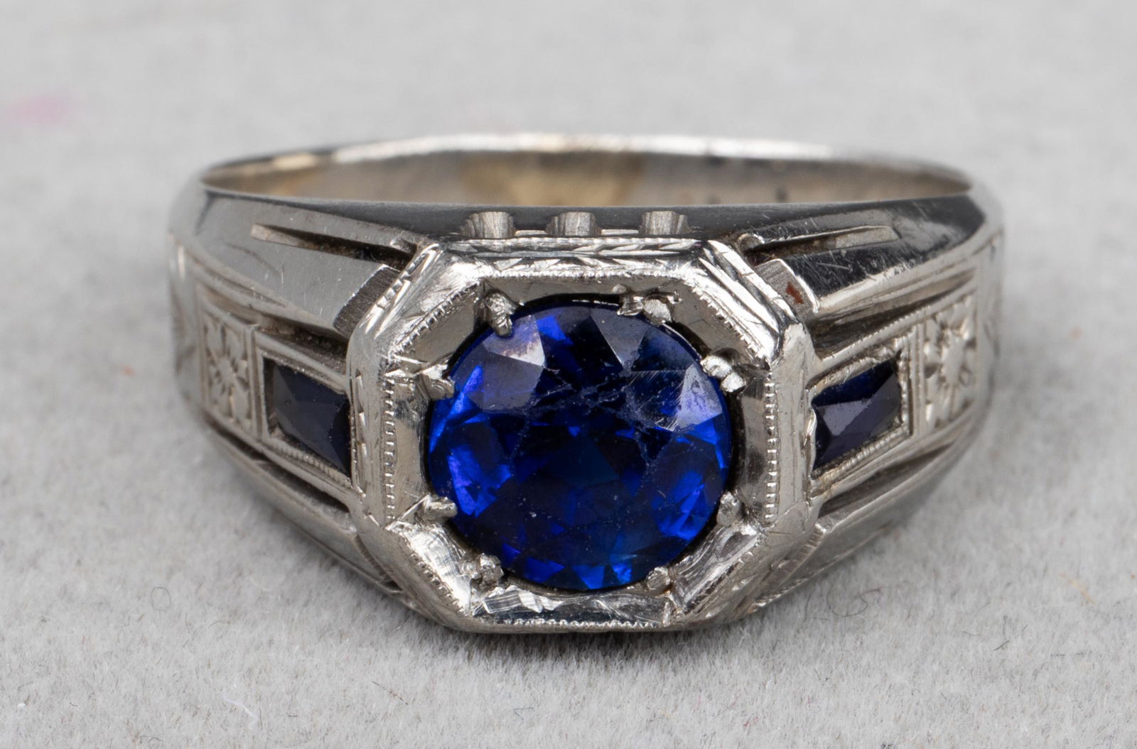 Art Deco 18K White Gold Sapphire Gent's Ring (1 of 4)