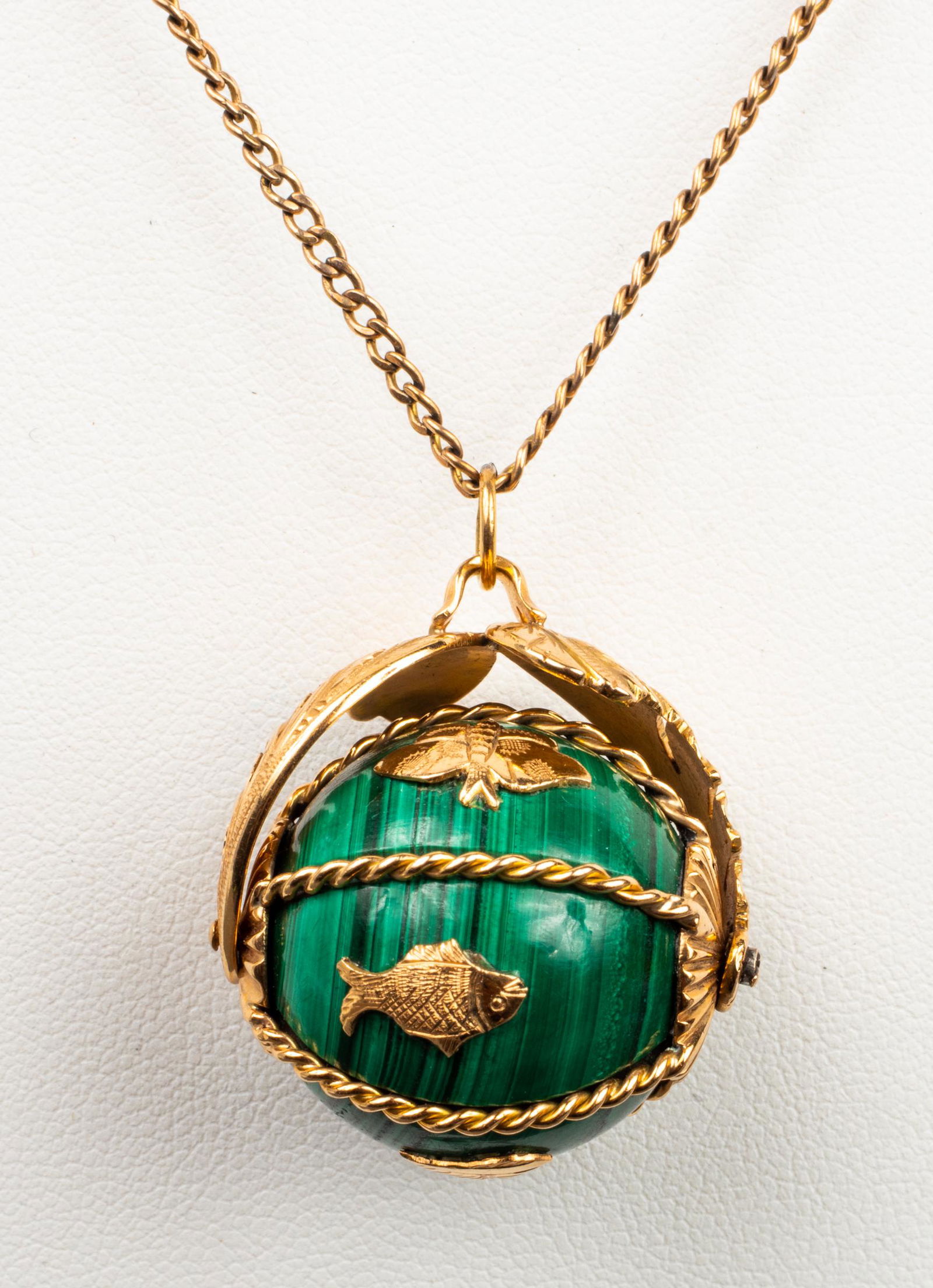 Antique 18K Gold Ornate Malachite Ball Pendant (1 of 6)
