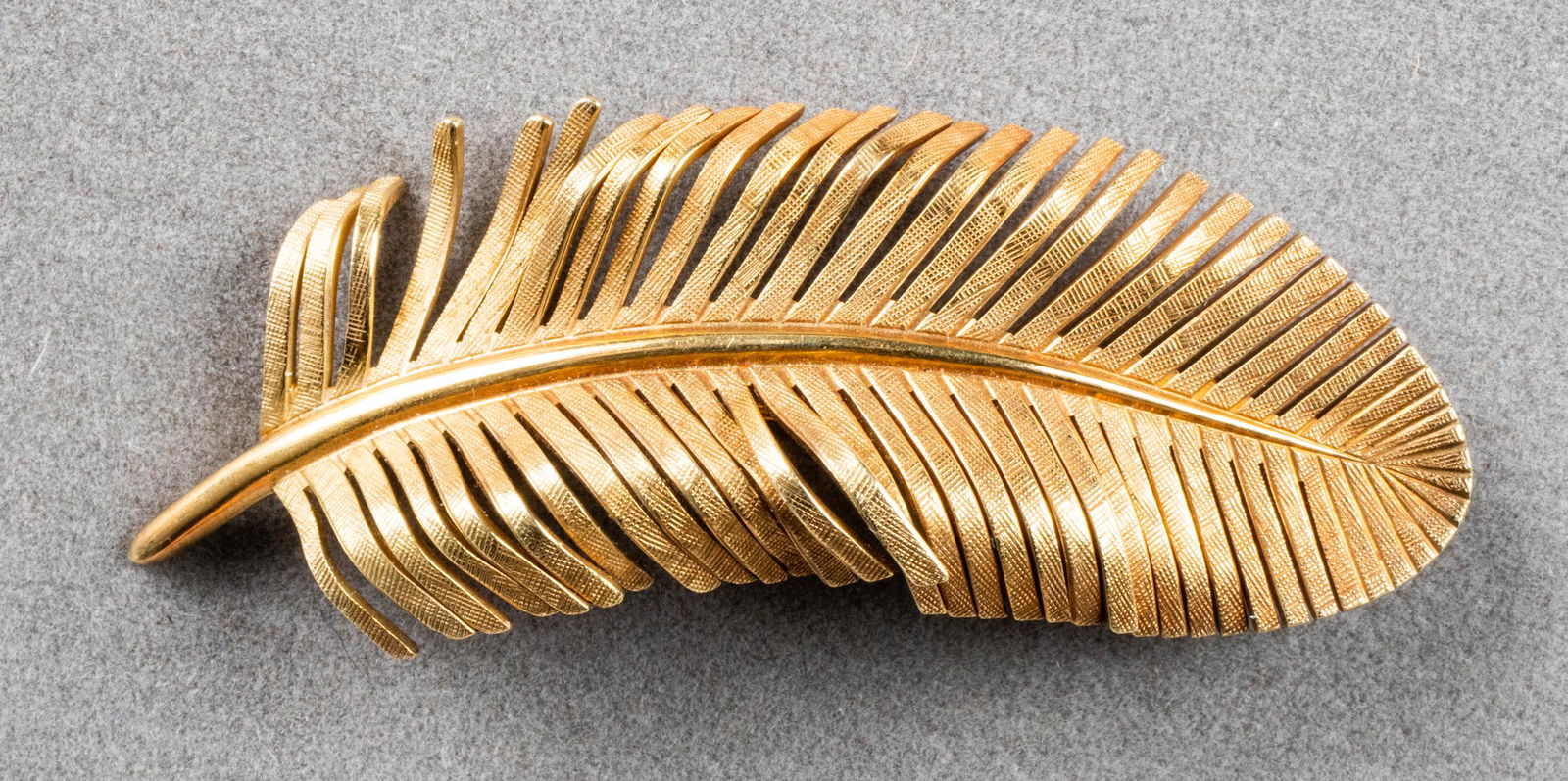 Tiffany & Co. 14K Yellow Gold Feather Brooch (1 of 8)