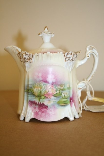 Wheelock Prussia Decorative Tea Pot