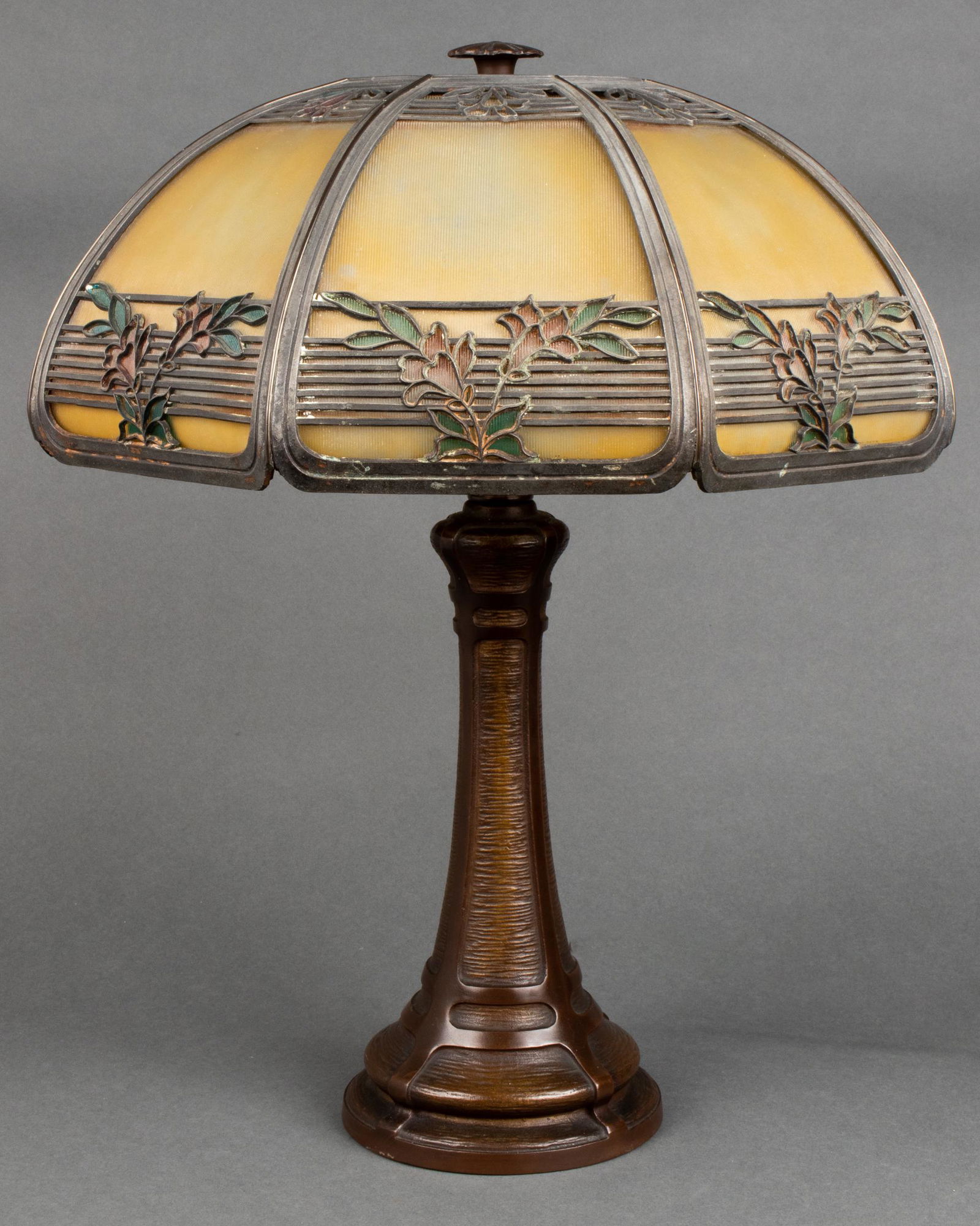 Bradley & Hubbard Bronze And Glass Lamp (1 of 14)
