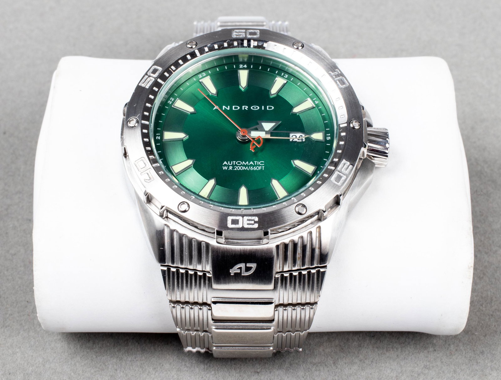 Android Stainless Steel & Green Dial Wristwatch (1 of 5)