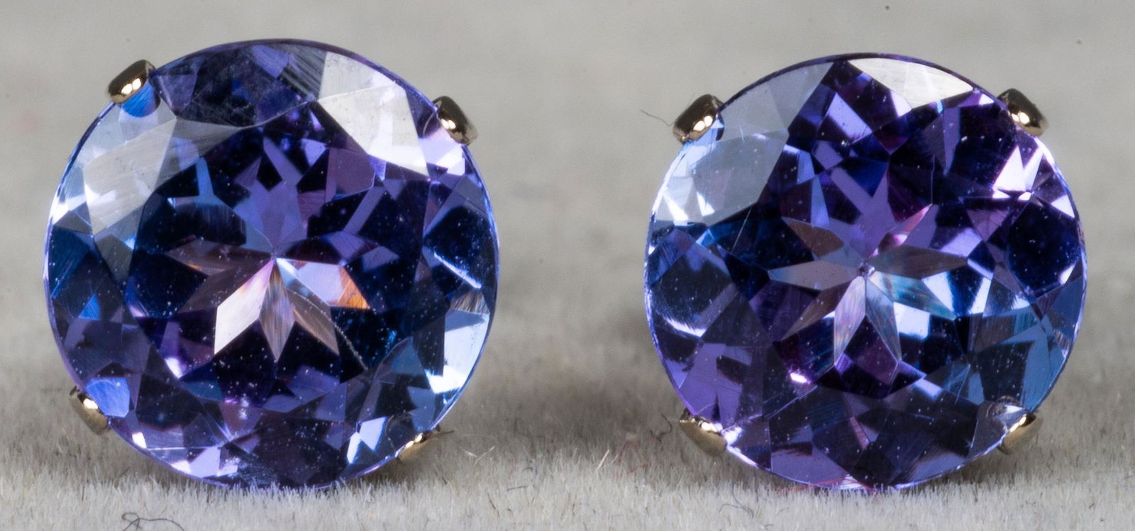 2.10ct.tw. 14K White Gold Tanzanite Stud Earrings (1 of 3)