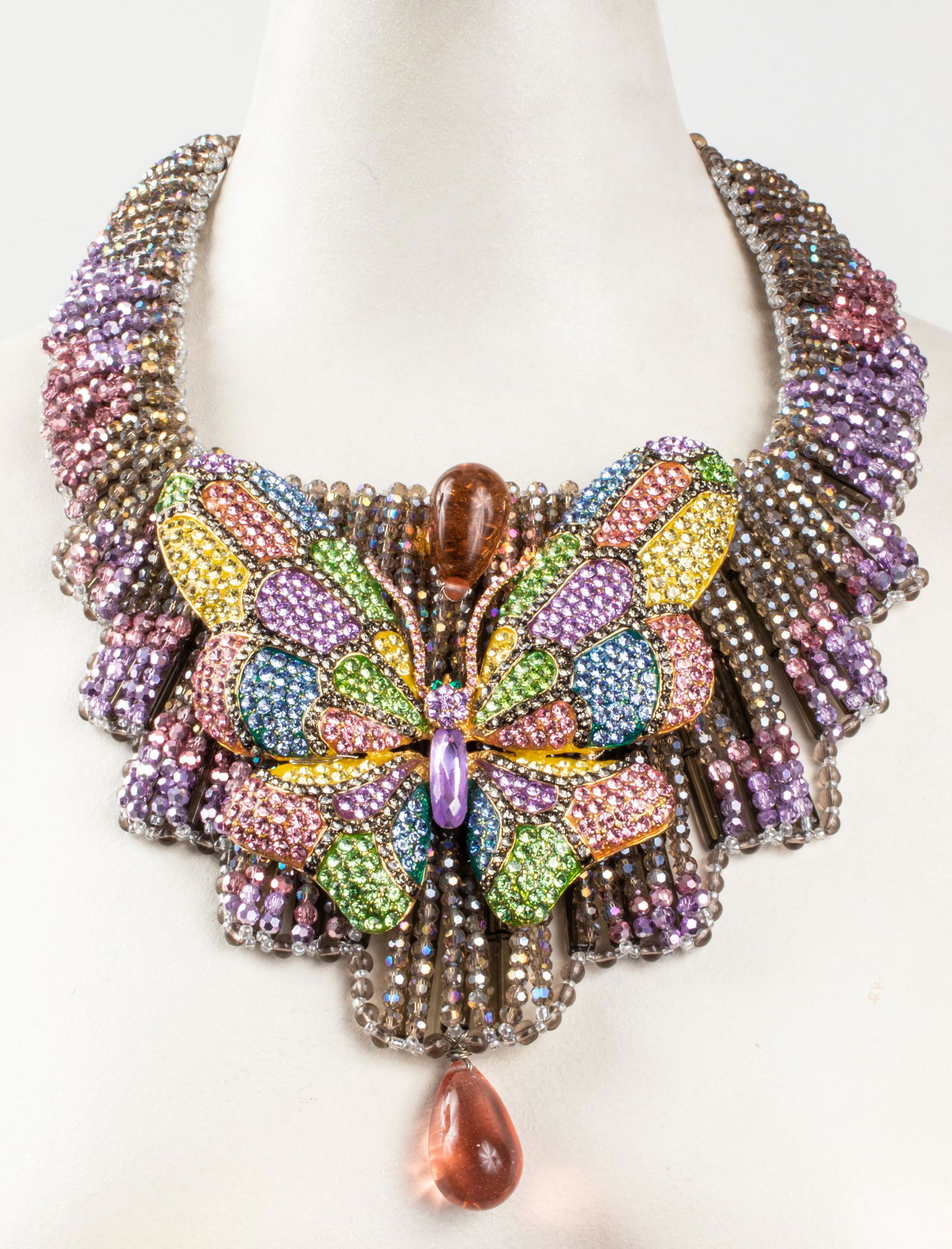 Vilaiwan Rhinestone Butterfly Pendant Necklace (1 of 10)