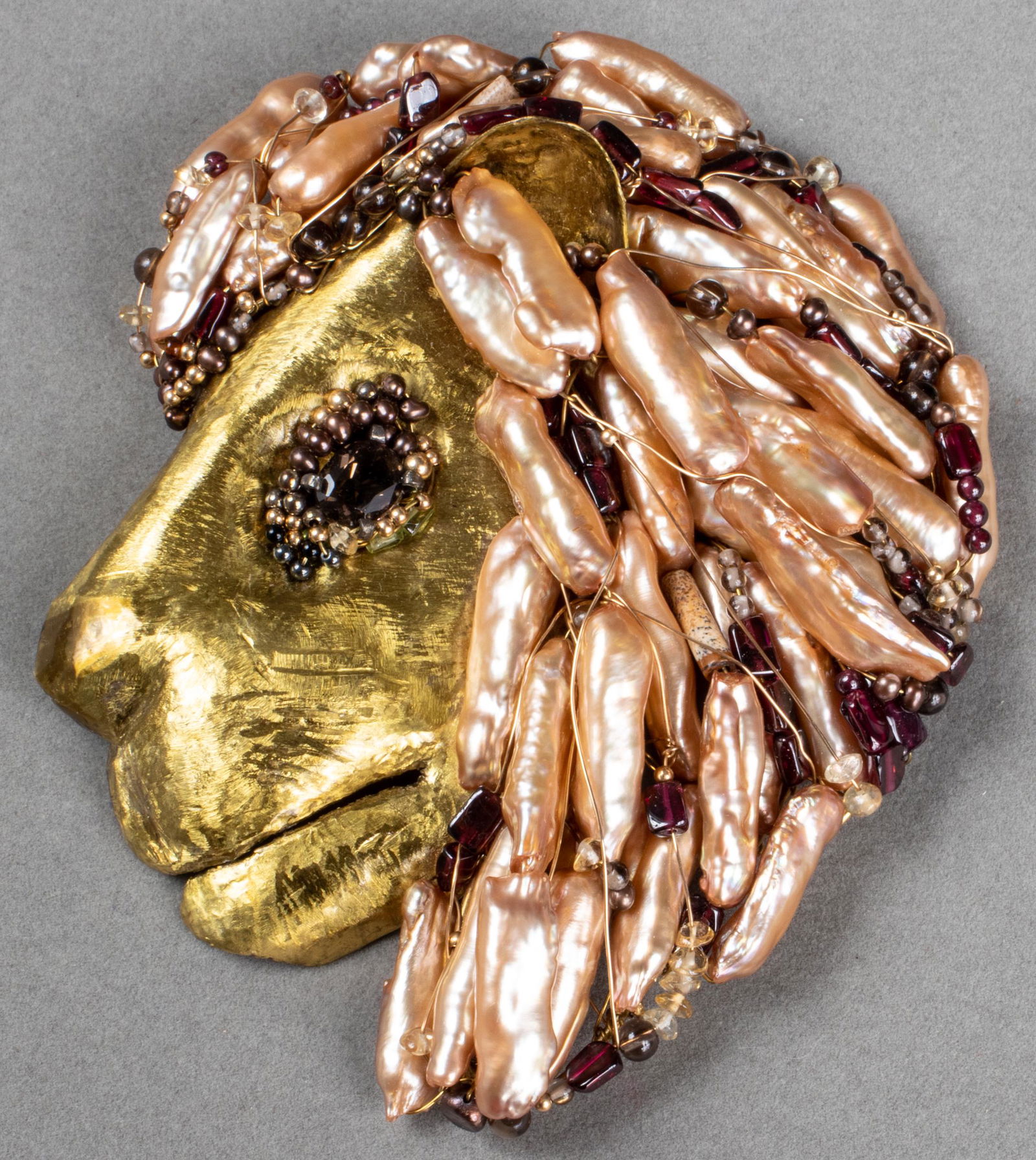 RSM Lion's Head Brooch with Keshi Pearls (1 of 7)