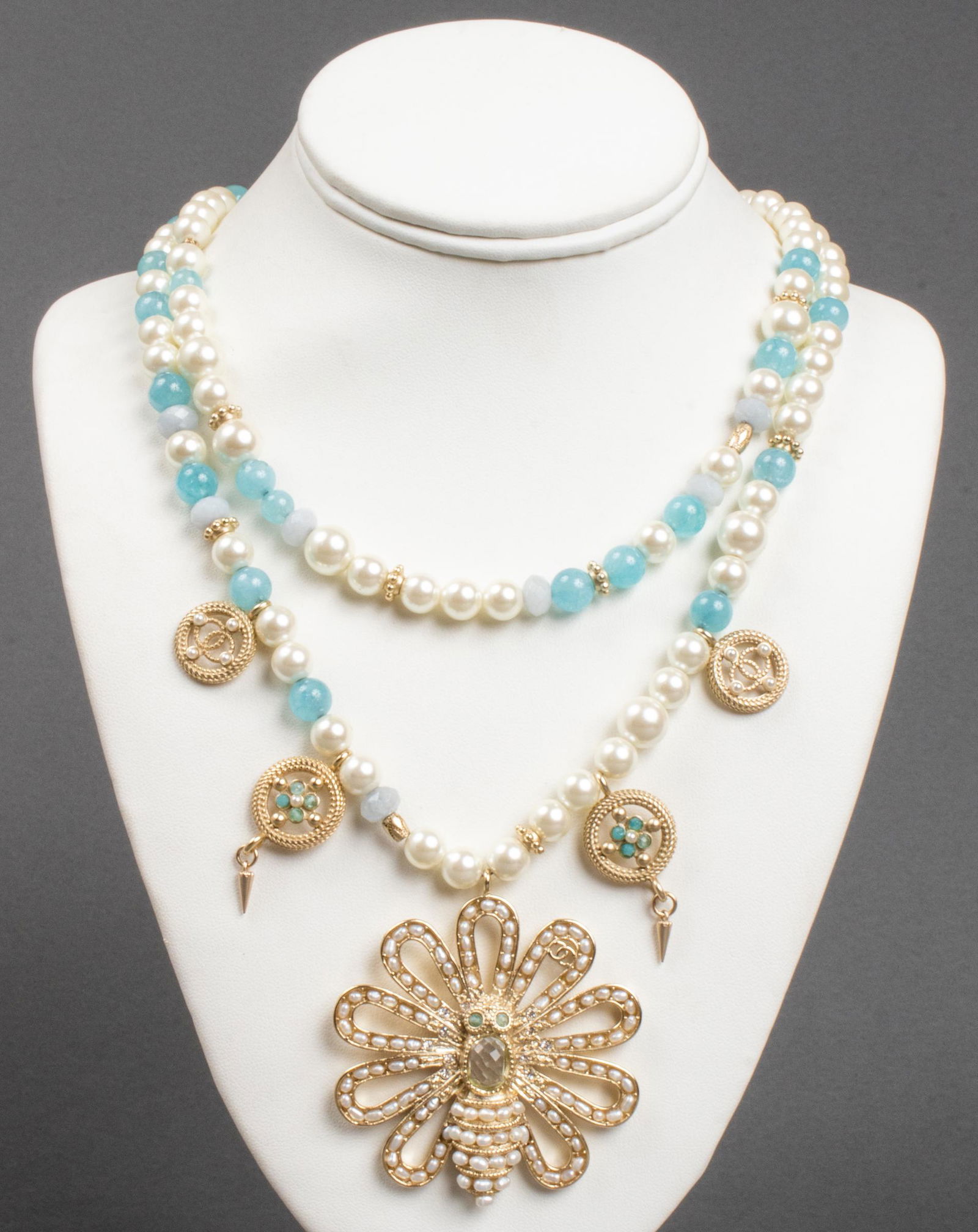 Chanel Bead Faux Pearl And Silver Tone Necklace (1 of 6)