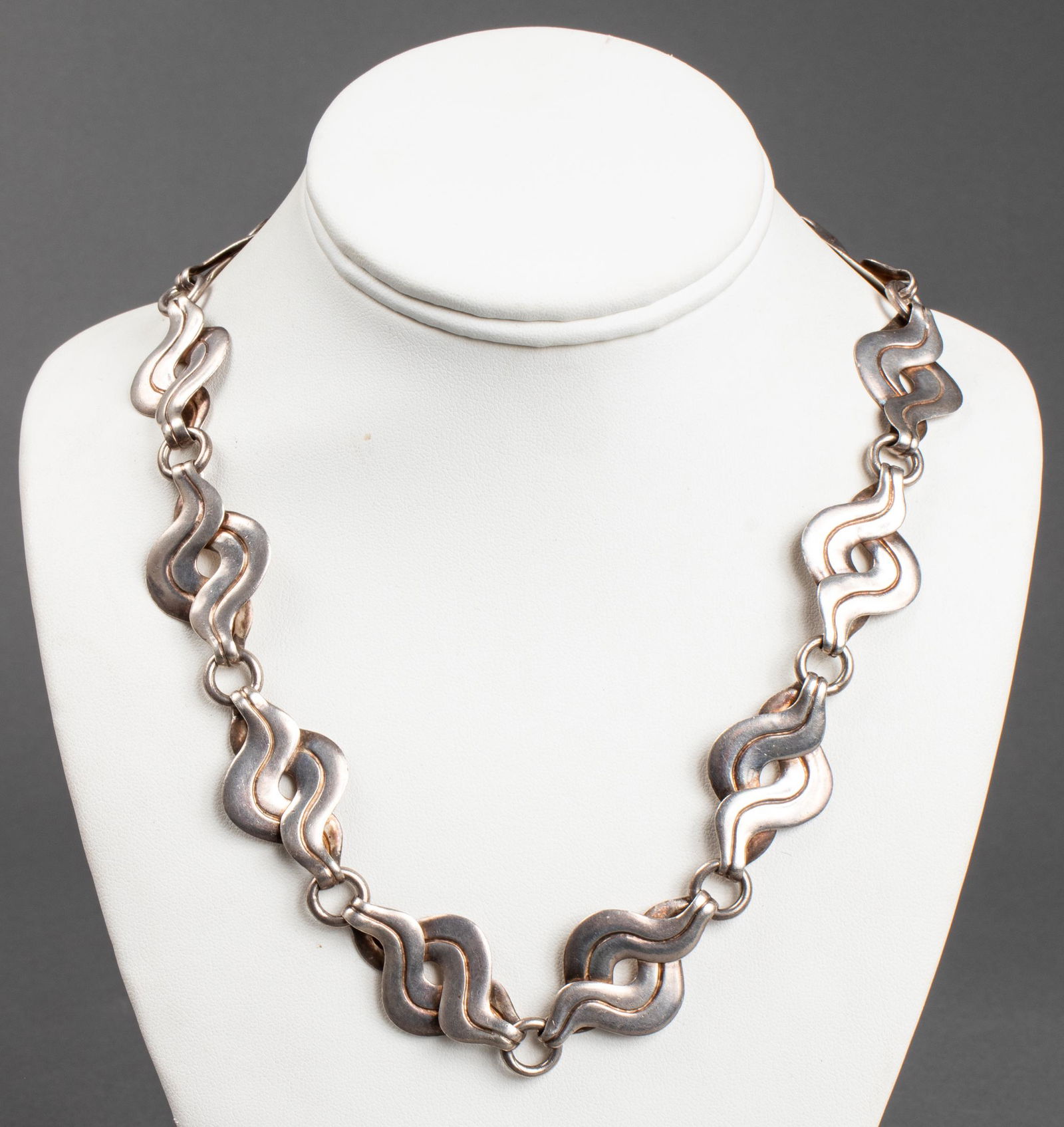 Vintage Taxco Mexcian Silver Wave Link Necklace (1 of 5)