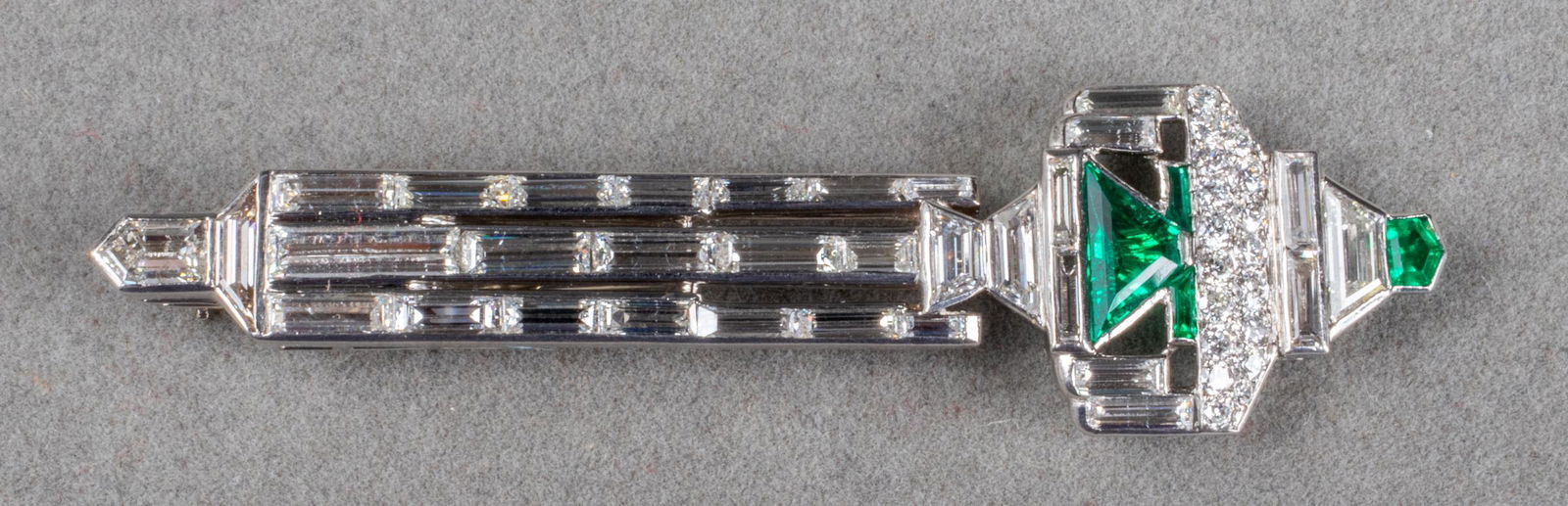 Art Deco Platinum, Diamond & Emerald Brooch / Pin (1 of 6)