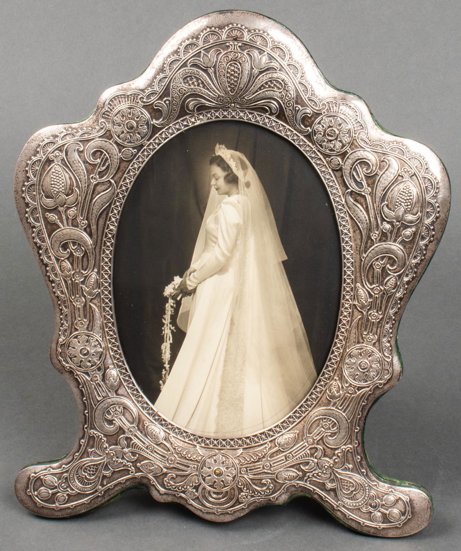 Gorham Art Nouveau Sterling Silver Picture Frame (1 of 8)
