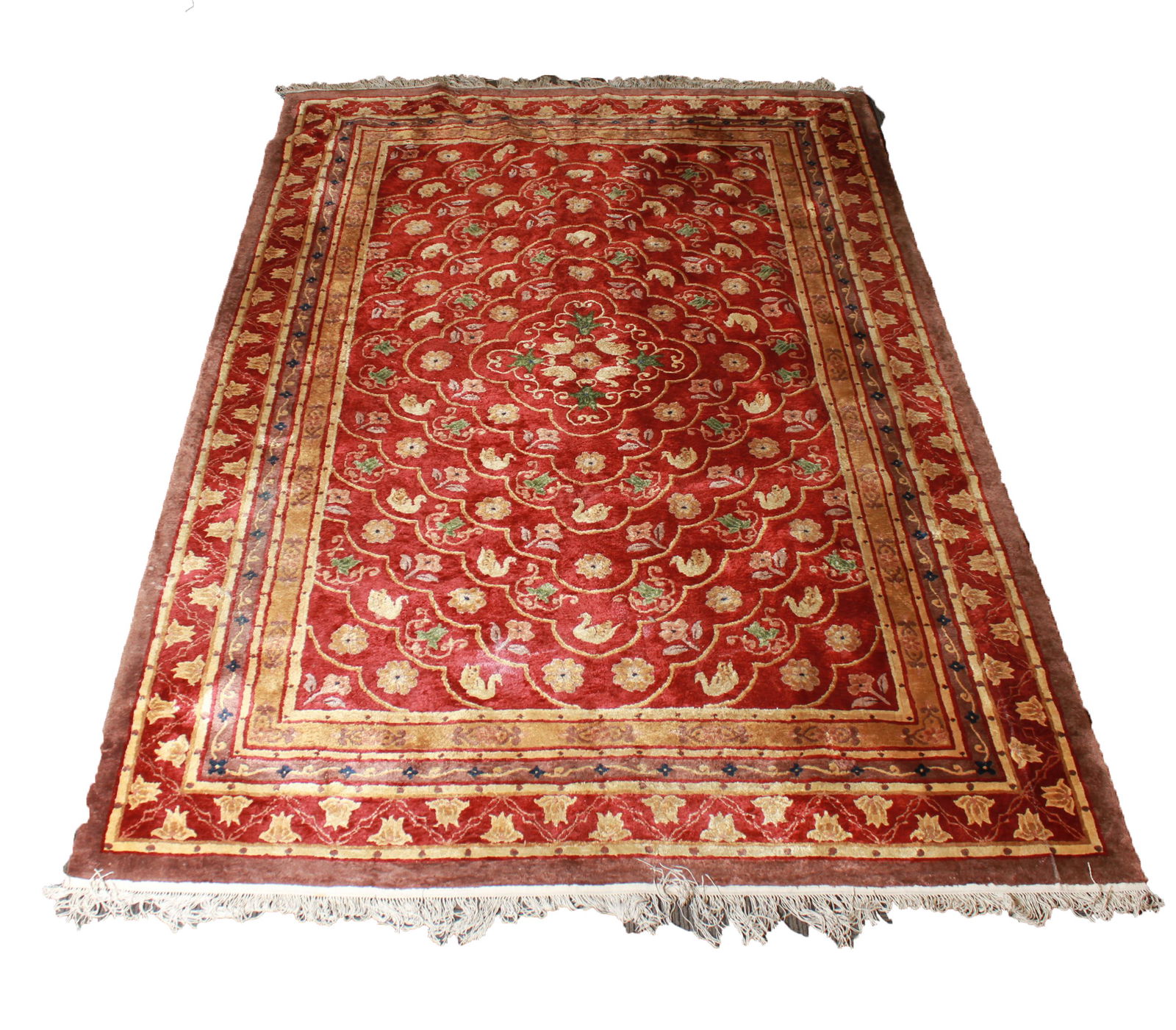 Oriental Swan & Floral Scallop Carpet 6' x 9'1" (1 of 7)