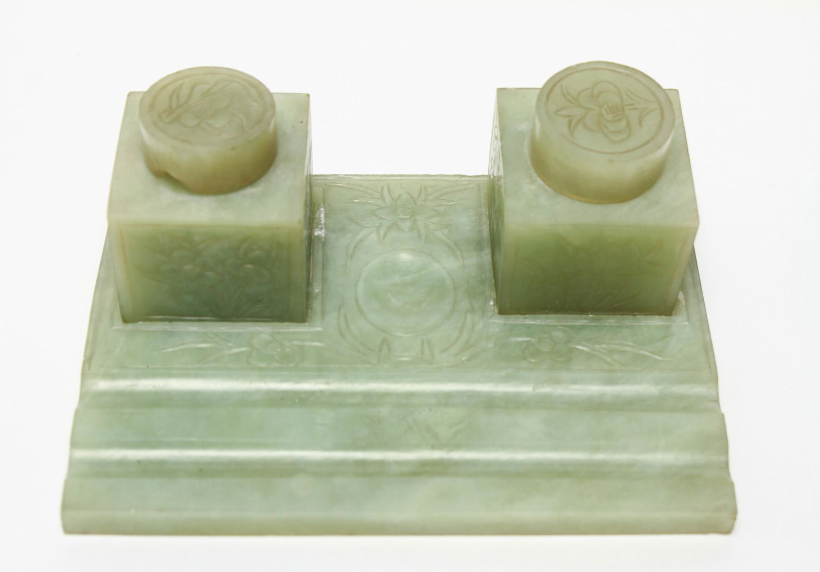 Chinese Carved Celadon Green Hardstone Inkwell, 3 (1 of 7)