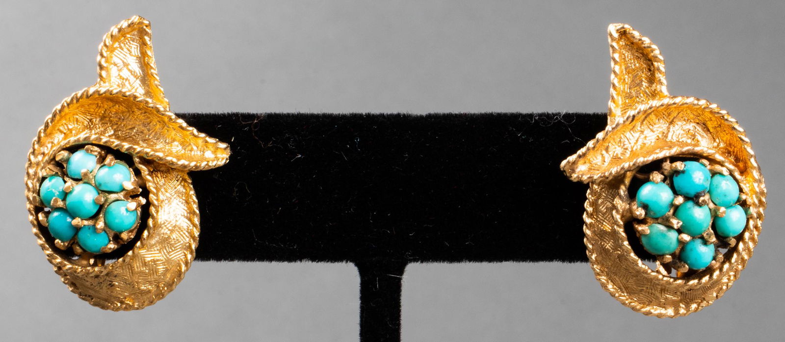 Vintage 14K Yellow Gold Turquoise Clip Earrings (1 of 4)