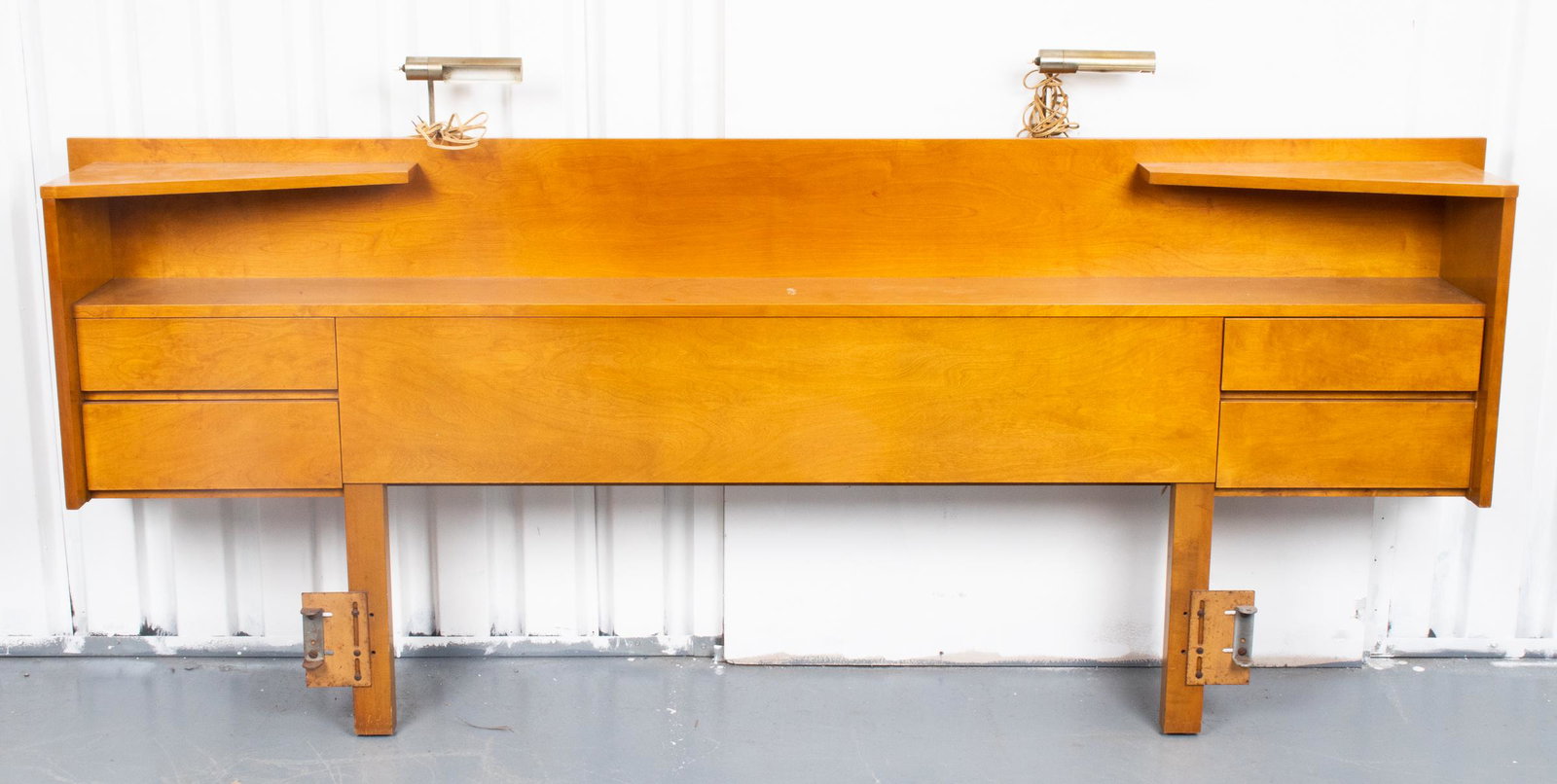 Robsjohn-Gibbings Style Headboard w Nighstands (1 of 8)