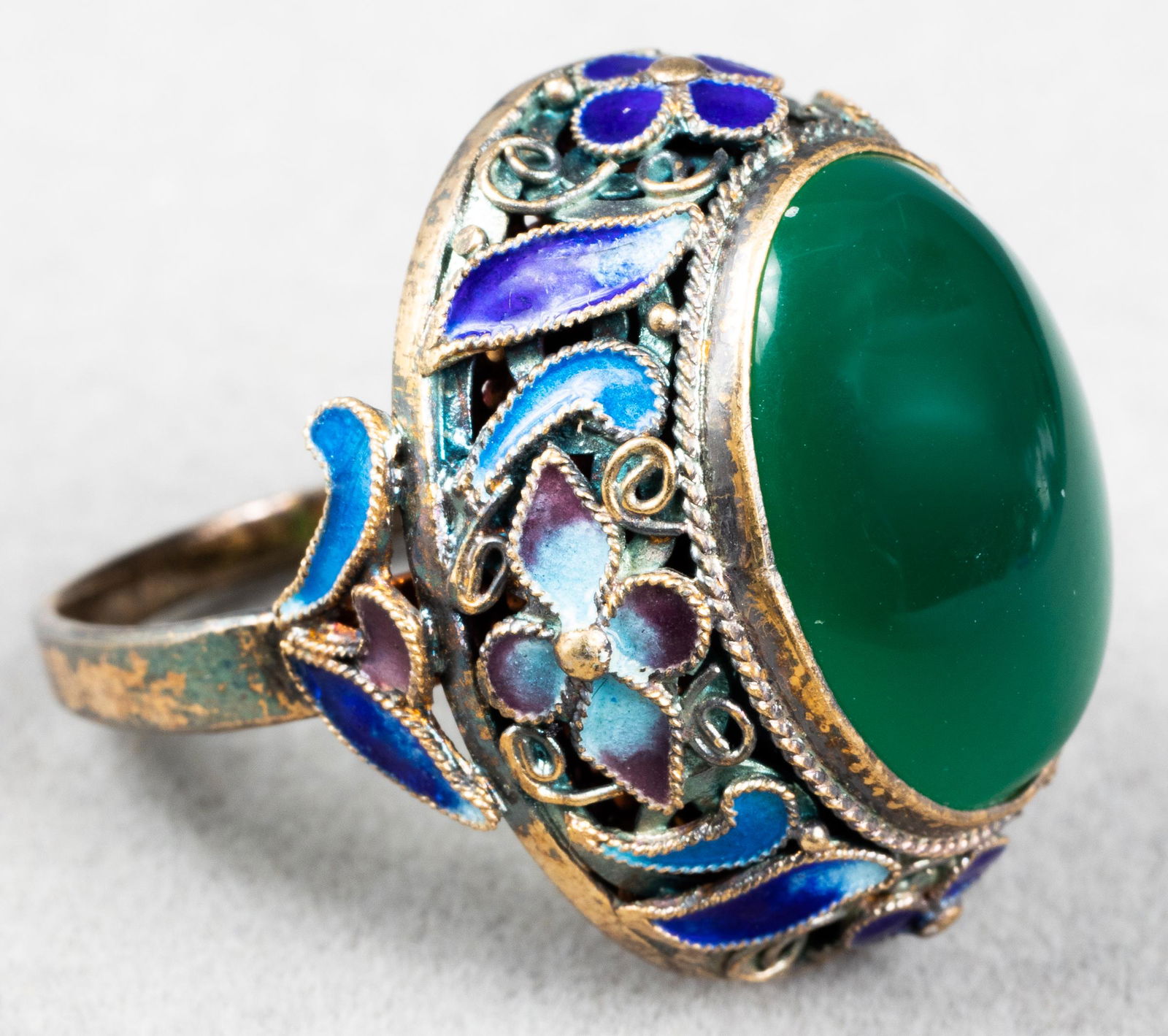 Vintage 10K Yellow Gold Enamel Chrysoprase Ring (1 of 7)