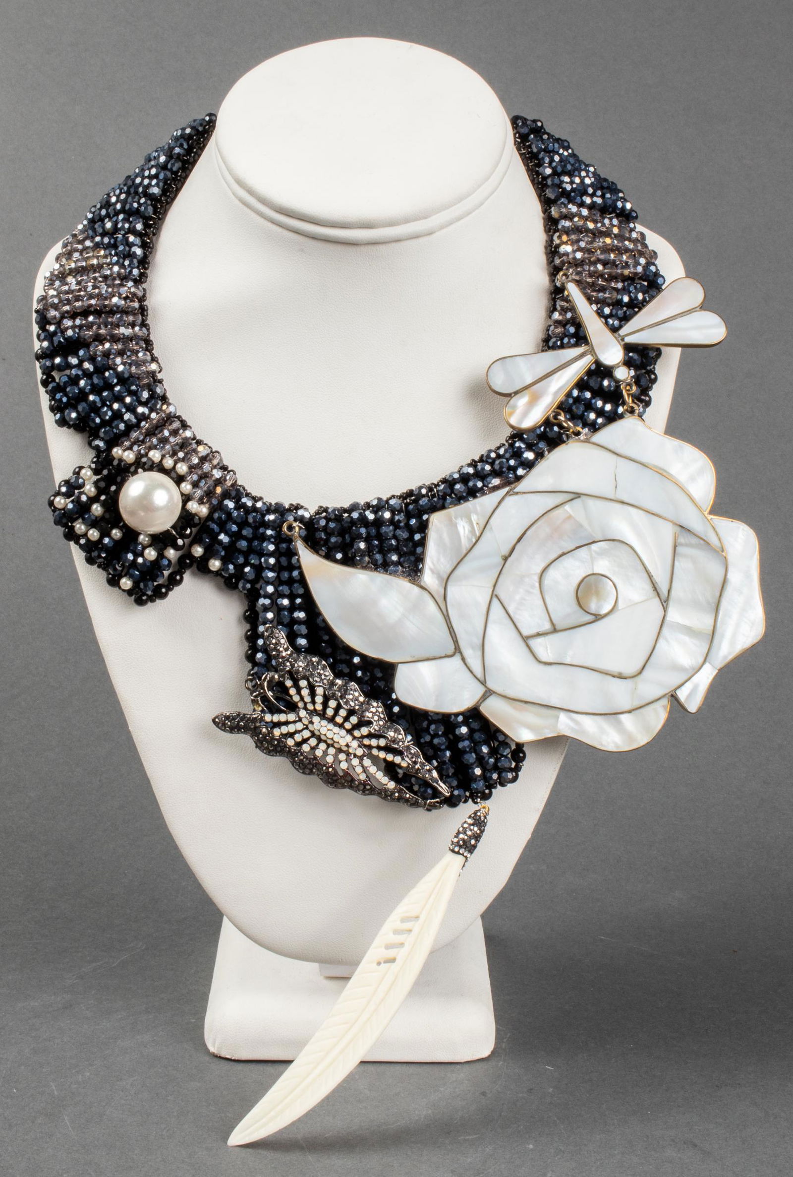 Vilaiwan Mother of Pearl Dragonfly Flower Necklace (1 of 8)