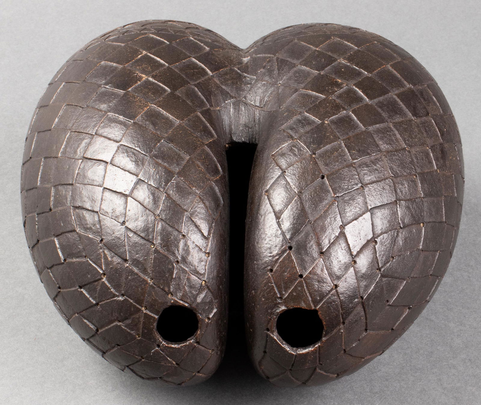 Coco De Mer (Lodoicea Maldivica) Carved Nut (1 of 8)