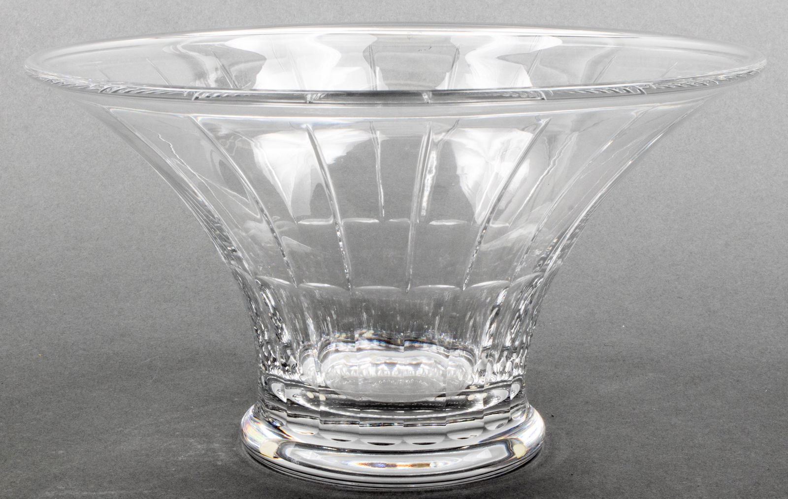 Orrefors Circular Glass Bowl on Footed Base (1 of 4)