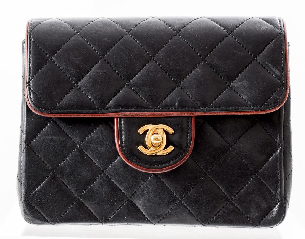 Chanel Navy Blue Quilted Leather Handbag (1 of 9)
