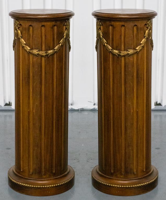 Neoclassical Style Parcel Gilt Pedestals, Pair (1 of 4)