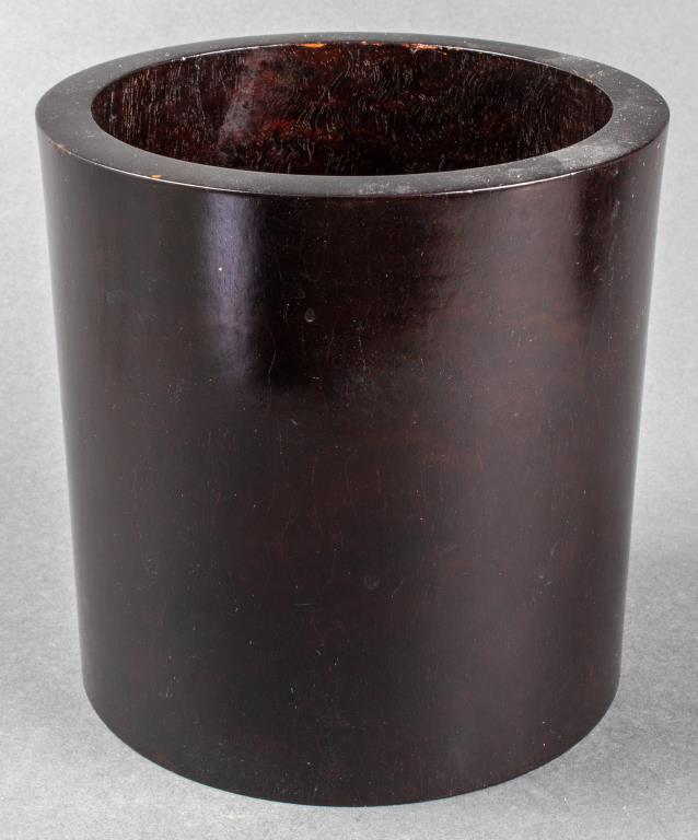 Chinese Lacquered Hardwood Brush Pot: Chinese lacquered hardwood brush pot of cylindrical form. 6.25" H x 6.25" diameter. Provenance: From the estate of a prominent Chinese musician.