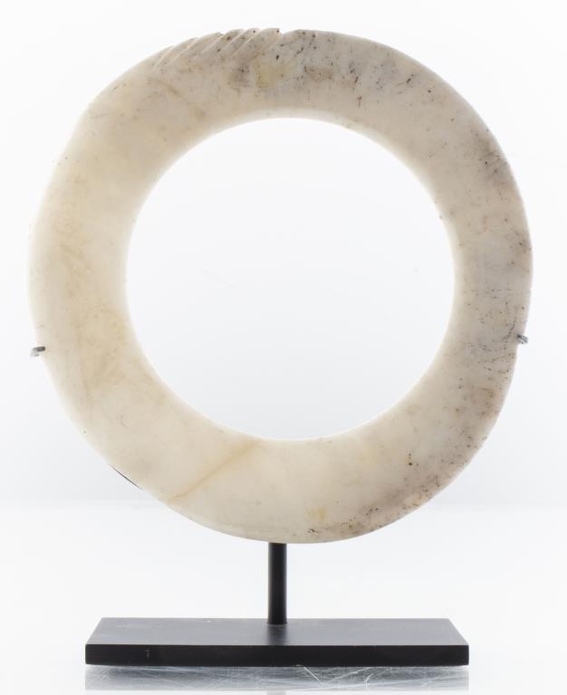 Papua New Guinea Abelam Yua Shell Currency Ring (1 of 7)