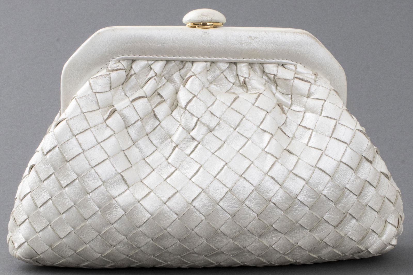 Bottega Veneta White Intrecciato Clutch (1 of 6)