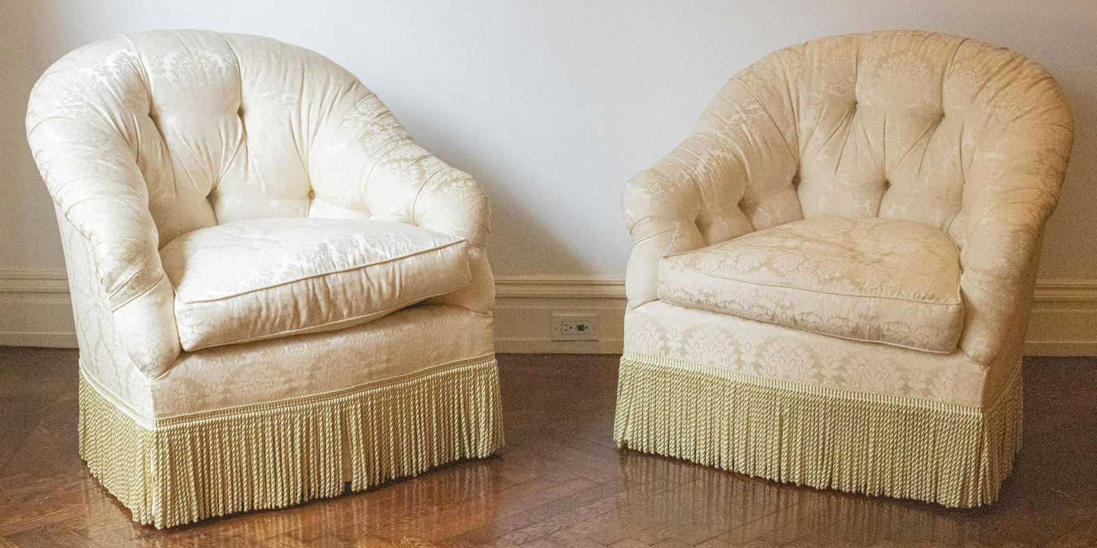 Howard & Sons Attr. Tufted Back Tub Chairs, Pair (1 of 5)