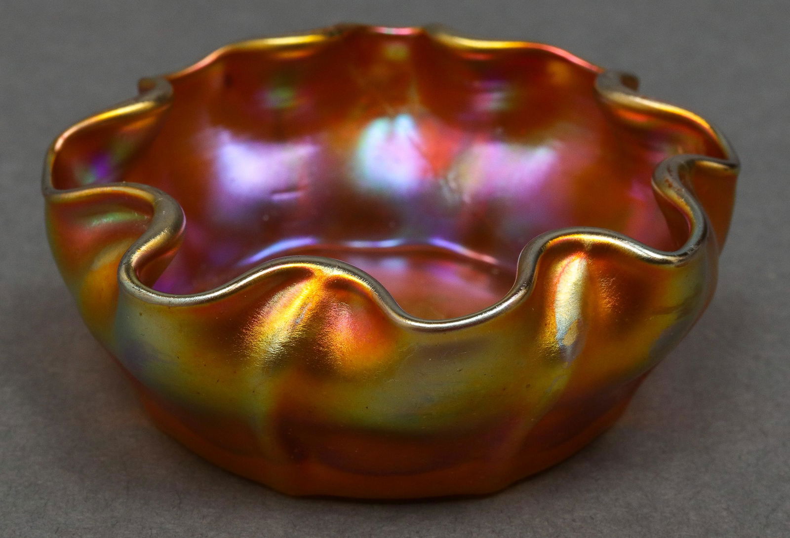 Tiffany Studios Favrile Art Glass Open Salt (1 of 5)