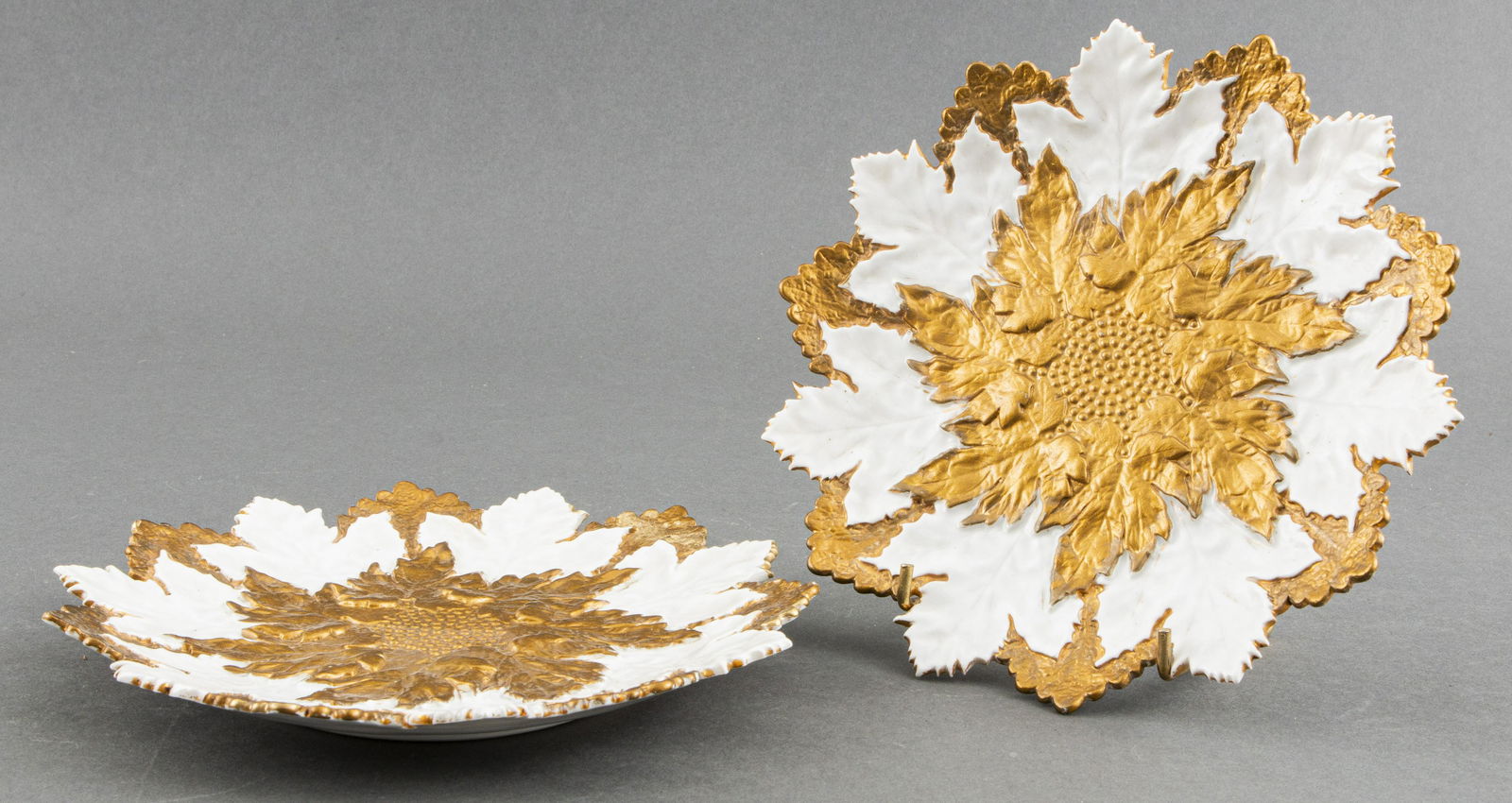 Meissen Vintage Porcelain Grape Leaf Plates, 2 PCS (1 of 4)