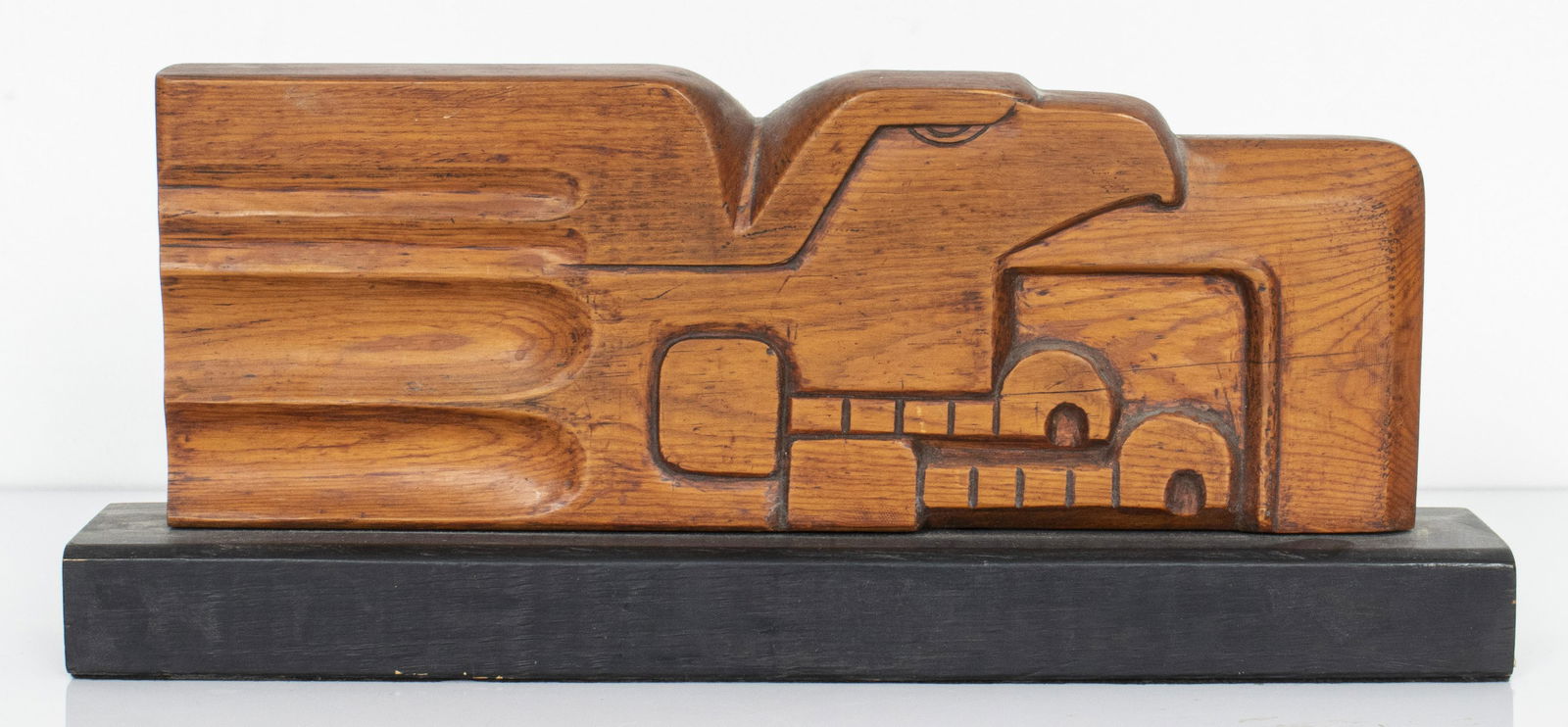 Art Deco / Americana Carved Wood Eagle Sculpture (1 of 6)