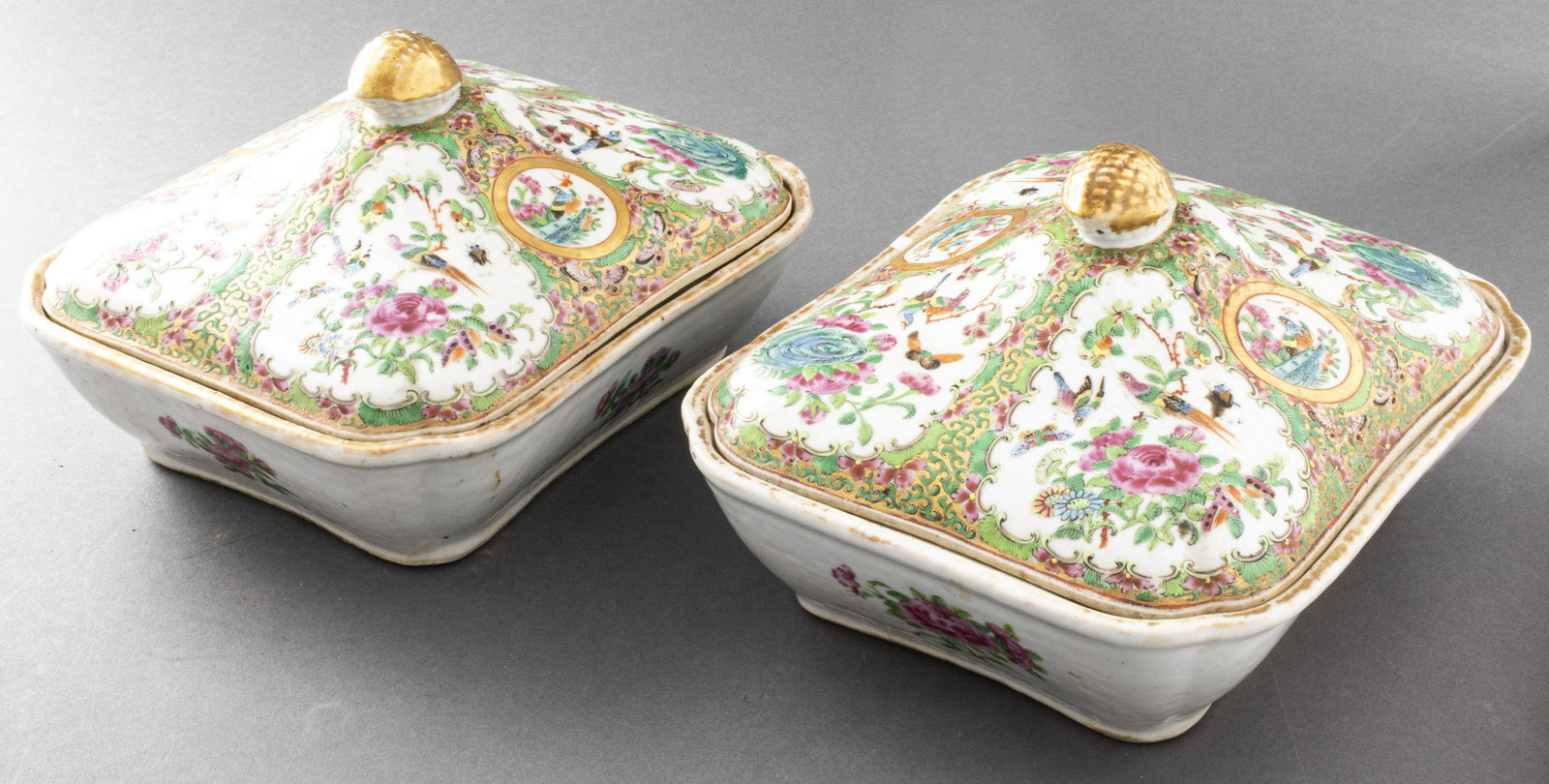 Chinese Export Rose Medallion Porcelain Dishes, Pr (1 of 8)