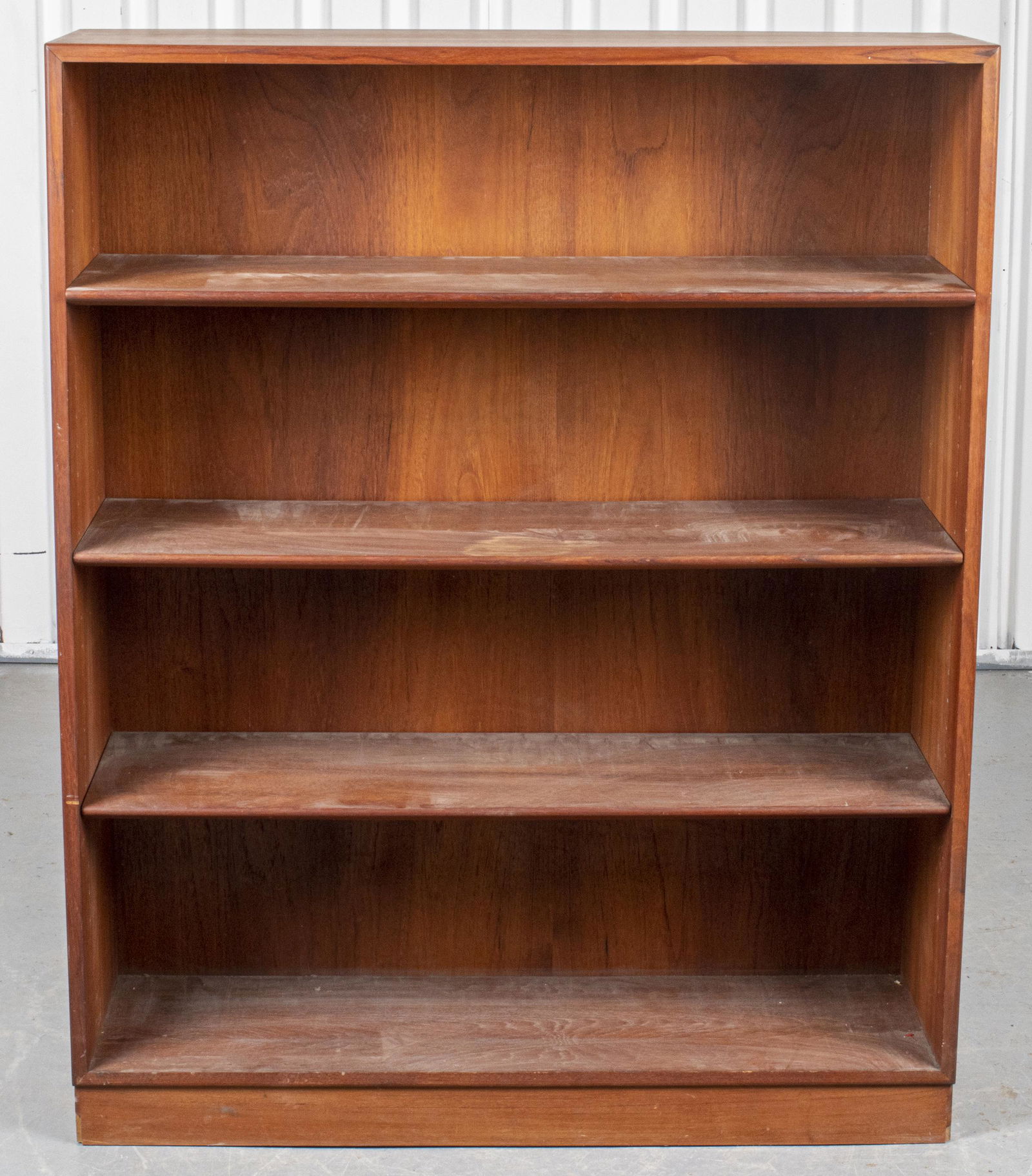 Soborg Mobler Danish Modern Teak Open Bookcase (1 of 2)