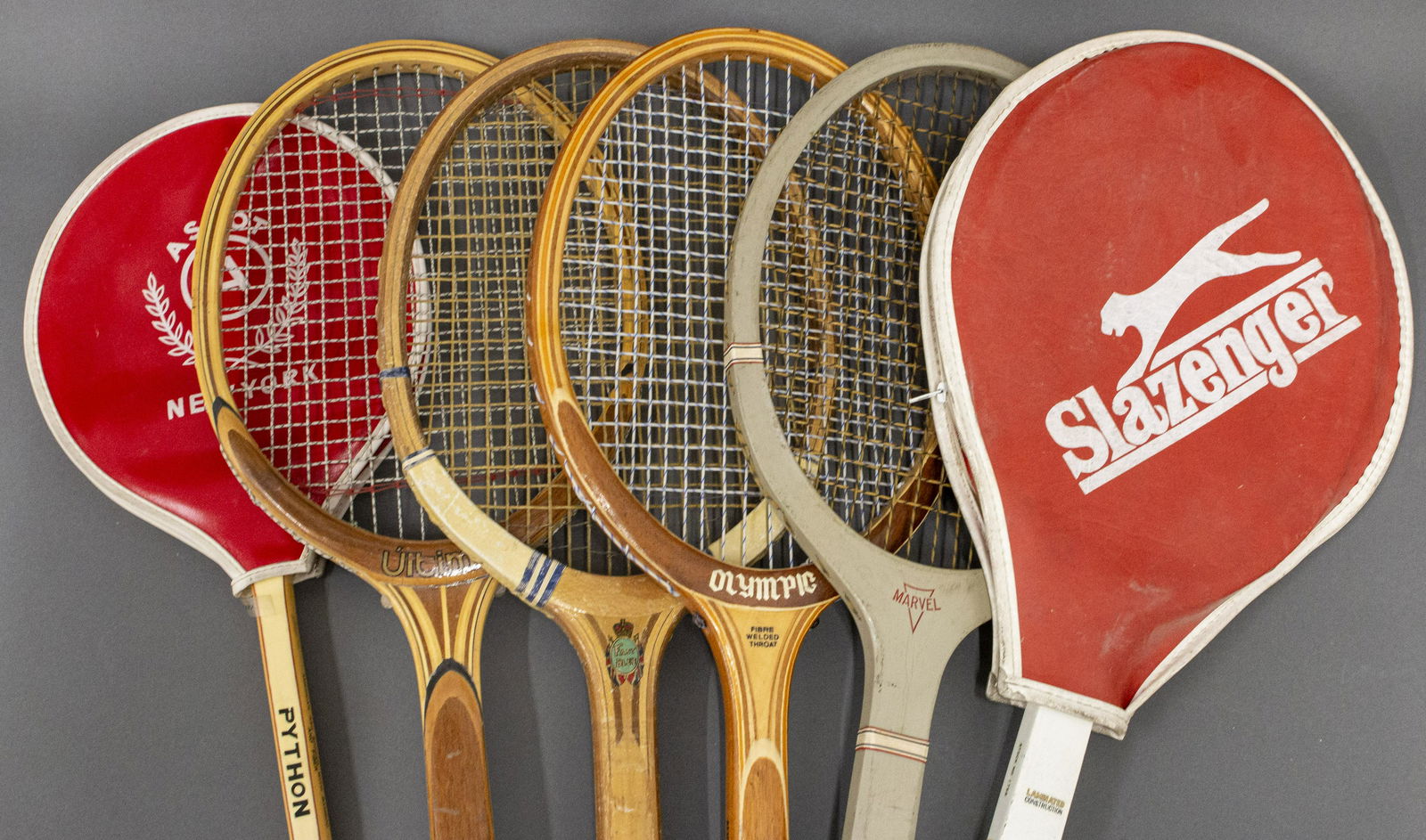Wooden Tennis & Squash Racquets, 6 PCS. (1 of 14)