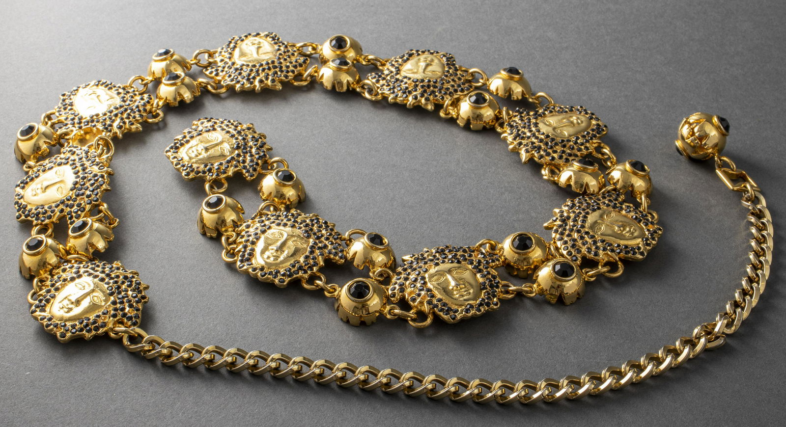 Gianni Versace Gold-Tone "Medusa" Belt (1 of 5)