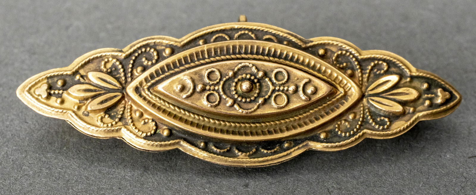 Victorian 10K Yellow Gold Bar Pin / Pendant (1 of 3)