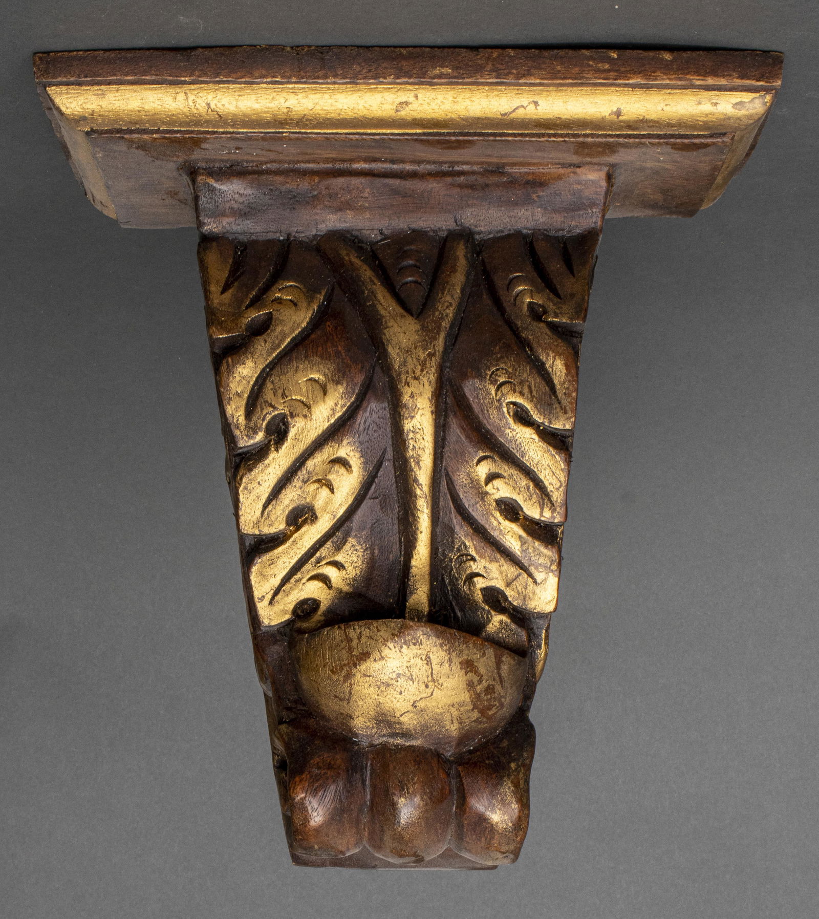 Rococo Style Acanthus Parcel Gilt Bracket Shelf (1 of 3)