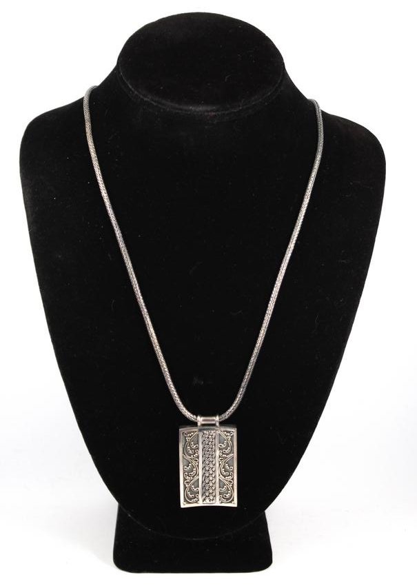 Sterling Silver Pendant Necklace (1 of 5)