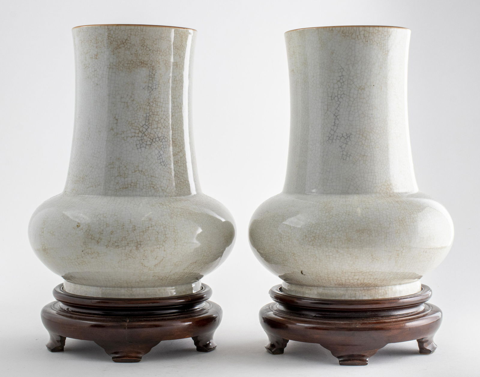 Large Chinese Porcelain Vases, Pair (1 of 9)