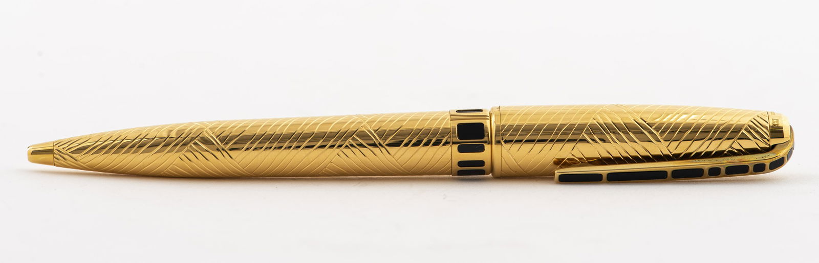 S.T. Dupont Africa Limited Edition Ballpoint Pen (1 of 7)