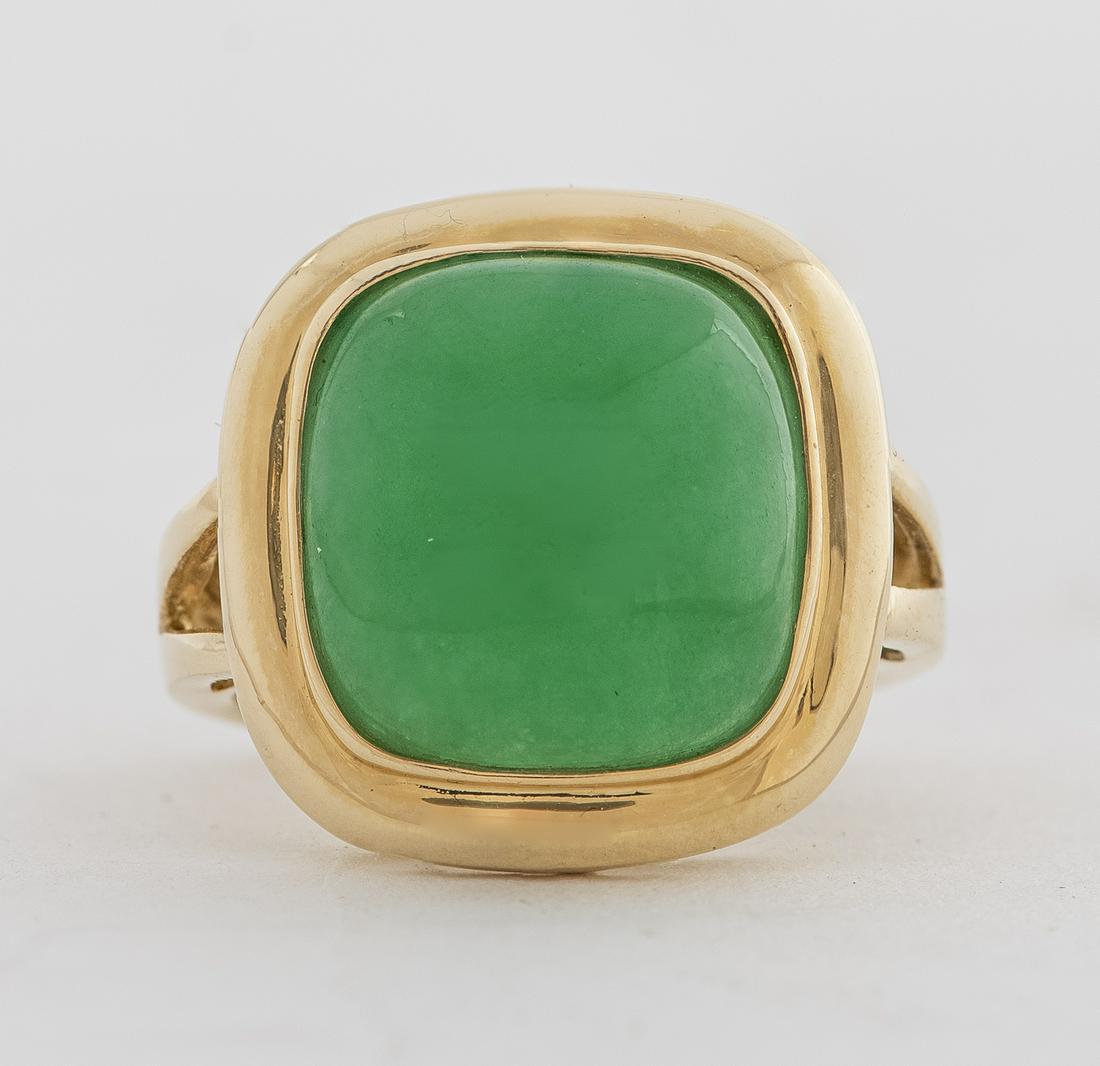 14K Yellow Gold Green Jade Cushion-Cut Ring (1 of 9)