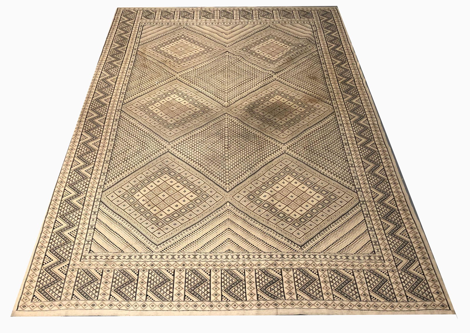 Moroccan Style Geometric Carpet, 12 x 9 (1 of 6)