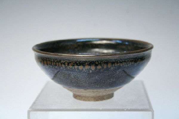 Chinese Song Dynasty Oil Spot Ceramic Bowl