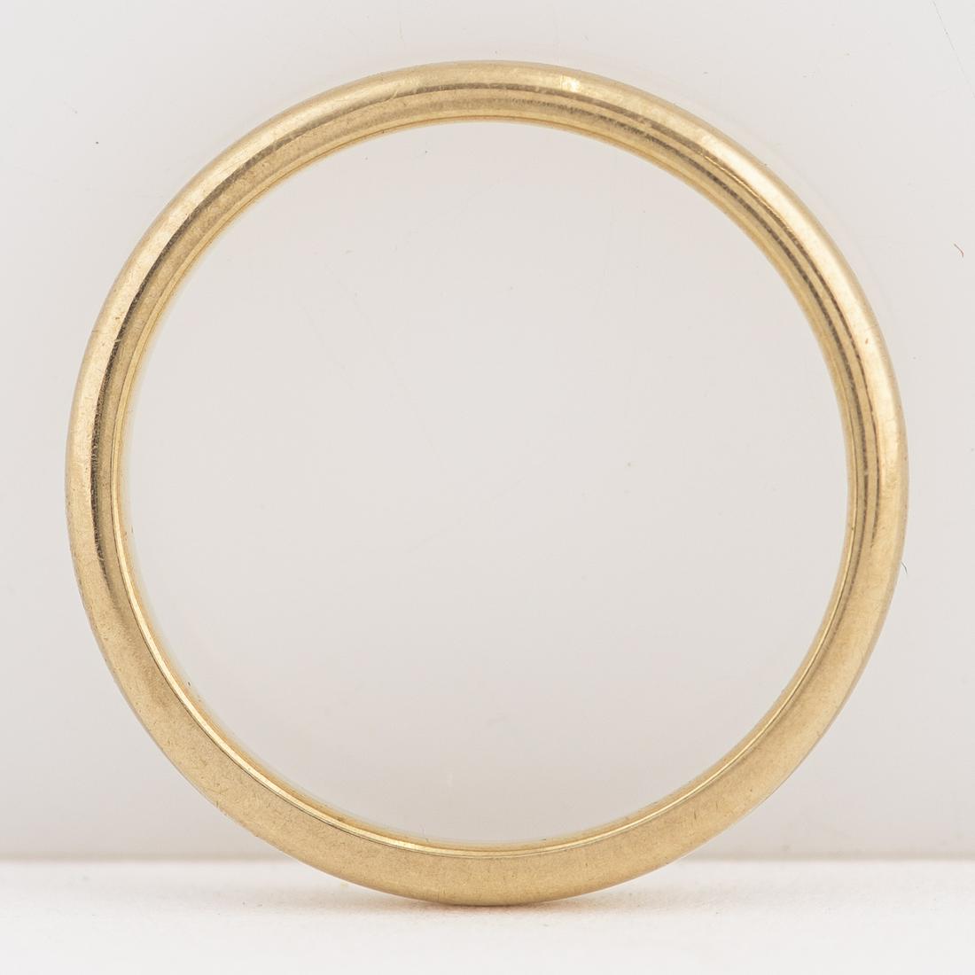 14K Yellow Gold 2 mm Band Ring (1 of 4)