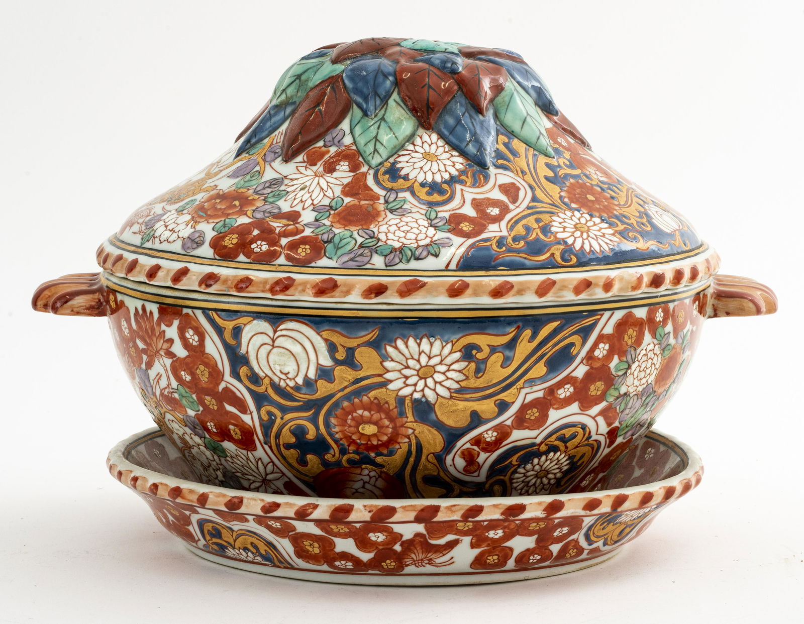 Chinese Export Porcelain Tureen & Plate (1 of 15)