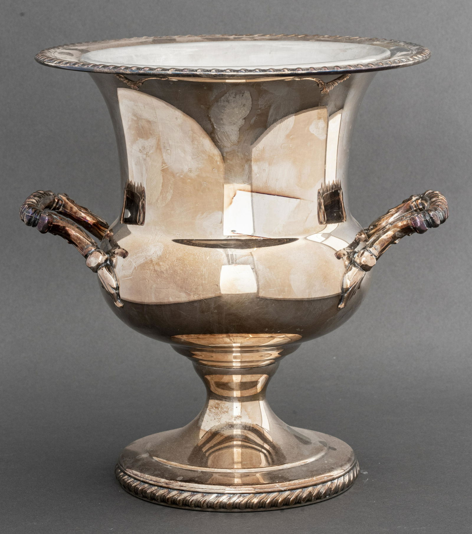 Classical Silver-Plate Champagne Bucket (1 of 4)