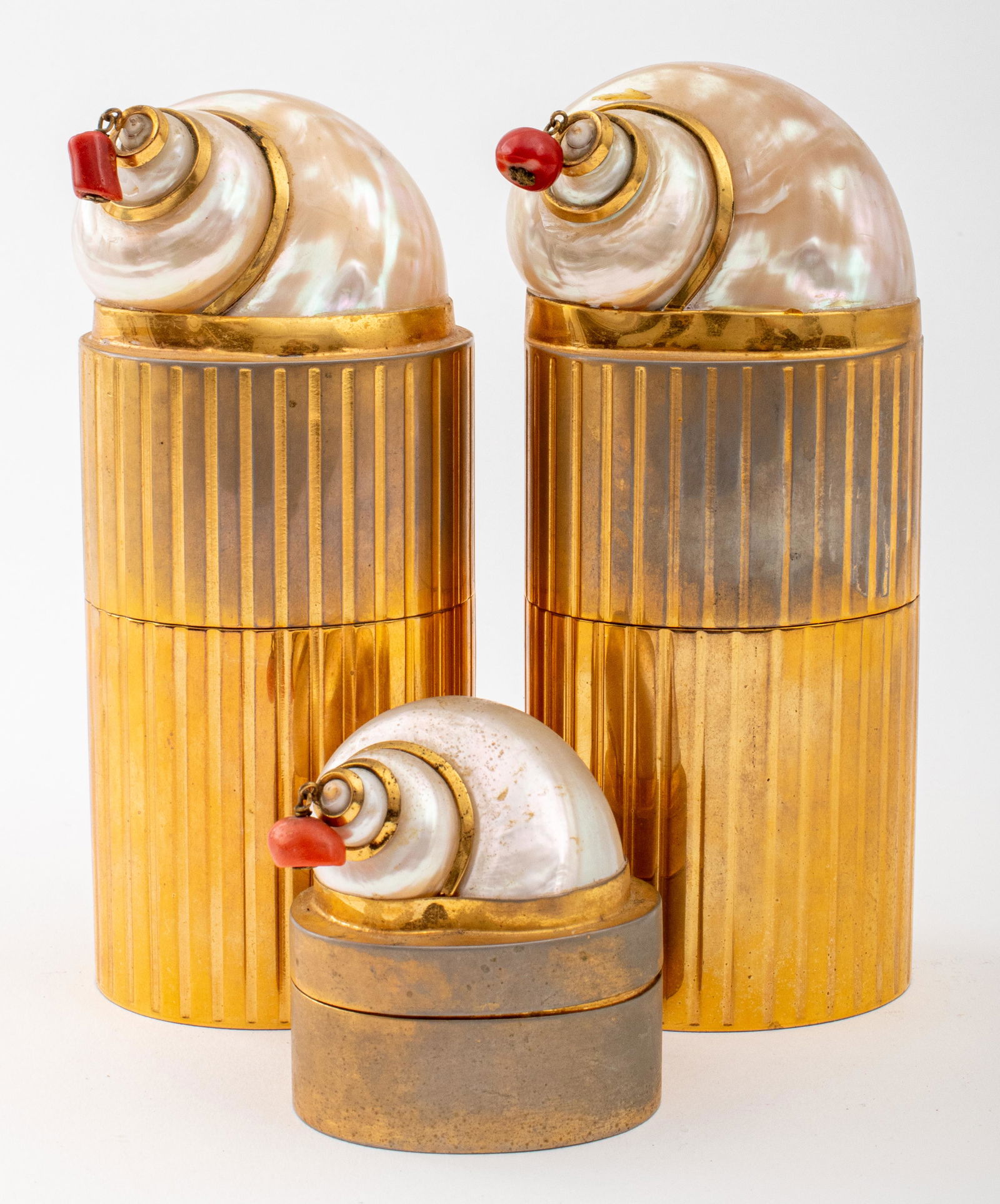 Coral & Shell Mounted Ormolu Containers, 3 (1 of 9)